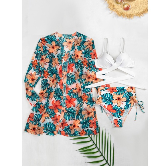 3 Piece Tropical Print Swimwear Set - Picture 2 of 9